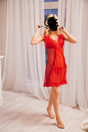 Escort girl Лена