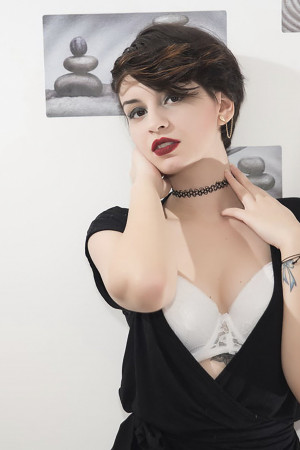 Индивидуалка Нели