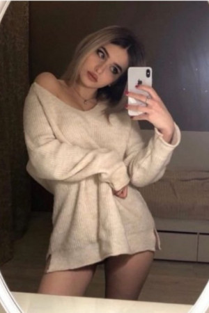 Escort girl Милана